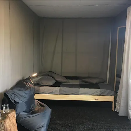 Une Cabane Dans La Foret