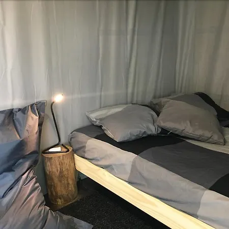 Gospodarstwo wiejskie Une Cabane Dans La Foret